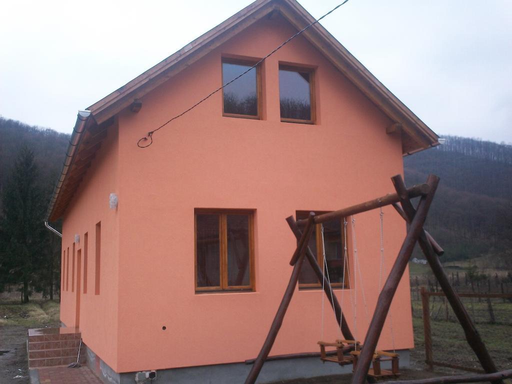 Szikla Vendégház Istenmezeje Exterior foto